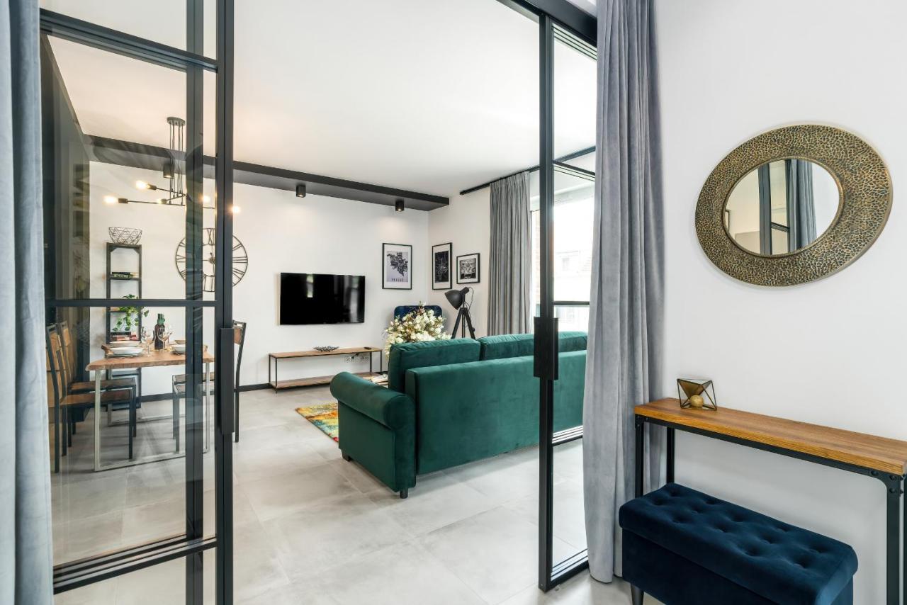 Apartments Poznan Chwaliszewo Residence With Free Garage By Noclegi Renters Екстериор снимка