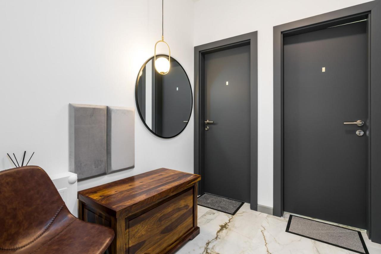 Apartments Poznan Chwaliszewo Residence With Free Garage By Noclegi Renters Екстериор снимка